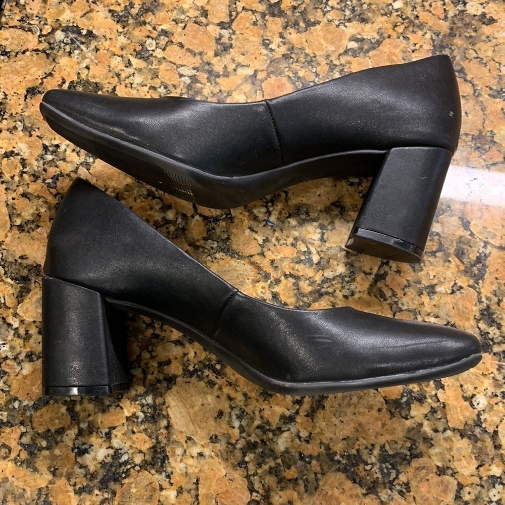 Naturalizer black shoes, 10 M - Picture 4 of 8
